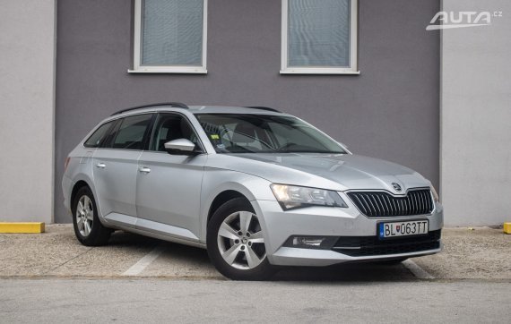 Škoda Superb Combi 1.6 TDI, 88kW (2016) / AJ NA SPLÁTKY / PROTIÚČET / 2016 šedá