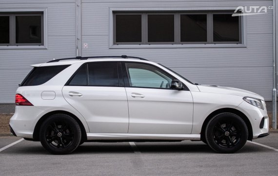 Mercedes-Benz GLE SUV 350d 4matic A/T, 190kW (2016) / AJ NA SPLÁTKY / PROTIÚČET / 2016 bílá