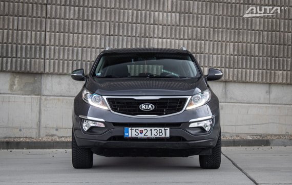 Kia Sportage 2.0 CRDi VGT 2WD, 100 kW, M6, 5d. / AJ NA SPLÁTKY / PROTIÚČET / 2012 šedá