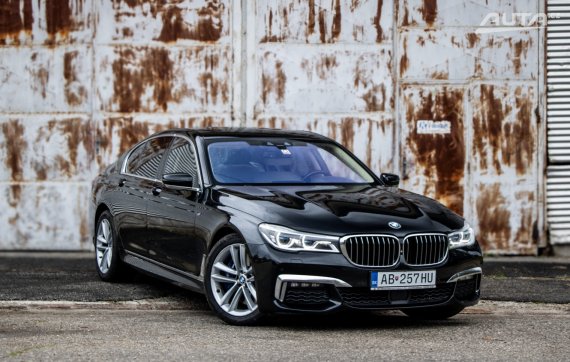 BMW Rad 7 740d xDrive M-paket 235kW 2018 / AJ NA SPLÁTKY / PROTIÚČET 2018 černá