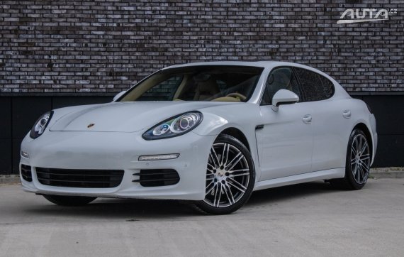 Porsche Panamera Diesel Tiptronic S, 221 kW, A8, 5d. / AJ NA SPLÁTKY / PROTIÚČET / 2014 - hlavní pohled