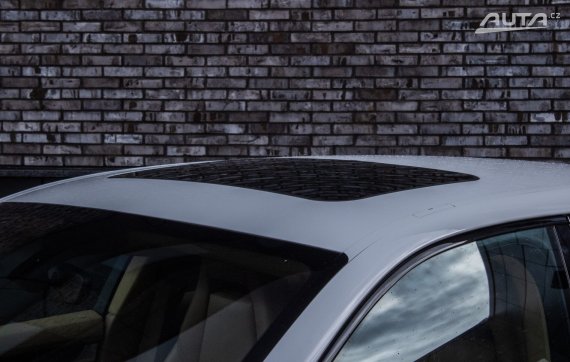 Porsche Panamera Diesel Tiptronic S, 221 kW, A8, 5d. / AJ NA SPLÁTKY / PROTIÚČET / 2014 bílá