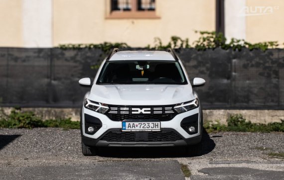 Dacia Jogger 2024 LPG 67kW MT/6 - 7 Miest / AJ NA SPLÁTKY / PROTIÚČET 2024 bílá