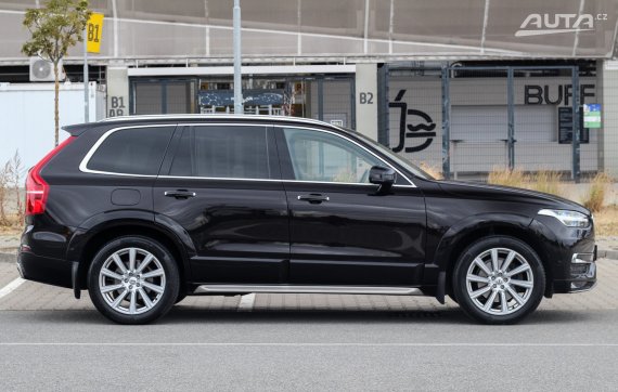 Volvo XC90 D5 Drive-E Inscription AWD A/T, 171kW (2015) / AJ NA SPLÁTKY / PROTIÚČET / 2015 černá