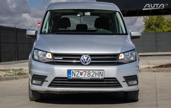 Volkswagen Caddy Generation Four 2.0 TDI 4Motion DSG MAXI, 110 kW, A6. / AJ NA SPLÁTKY / PROTIÚČET / 2017 stříbrná metalíza