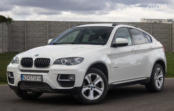 BMW X6 xDrive 30d 245k, 180 kW, A8, 5d. / AJ NA SPLÁTKY / PROTIÚČET / 2013 - hlavní pohled