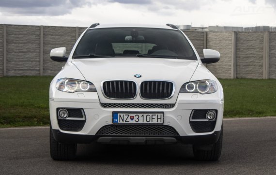 BMW X6 xDrive 30d 245k, 180 kW, A8, 5d. / AJ NA SPLÁTKY / PROTIÚČET / 2013 bílá