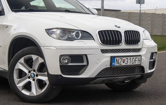 BMW X6 xDrive 30d 245k, 180 kW, A8, 5d. / AJ NA SPLÁTKY / PROTIÚČET / 2013 bílá