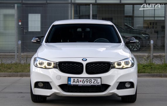 BMW Rad 3 GT F34 320d xDrive M Sport / 140kW / A8 / ZÁRUKA / AJ NA SPLÁTKY / PROTIÚČET 2019 bílá