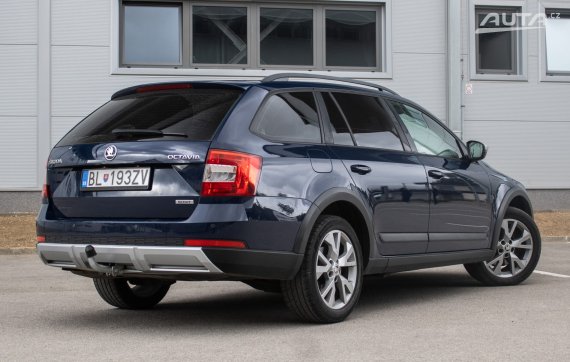 Škoda Octavia Combi 2.0 TDI Scout 4x4 DSG, 135kW (2015) / AJ NA SPLÁTKY / PROTIÚČET / 2015 modrá