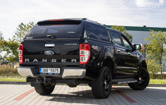 Ford Ranger 3.2 TDCi DoubleCab 4x4 LIMITED, 147kW (2019) 2019 černá