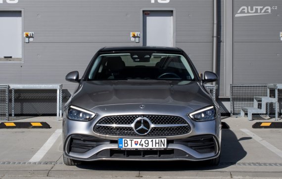 Mercedes-Benz C trieda Sedan C200 mHEV 4MATIC / 150kW / A9 / ZÁRUKA / AJ NA SPLÁTKY / PROTIÚČET 2022 stříbrná metalíza