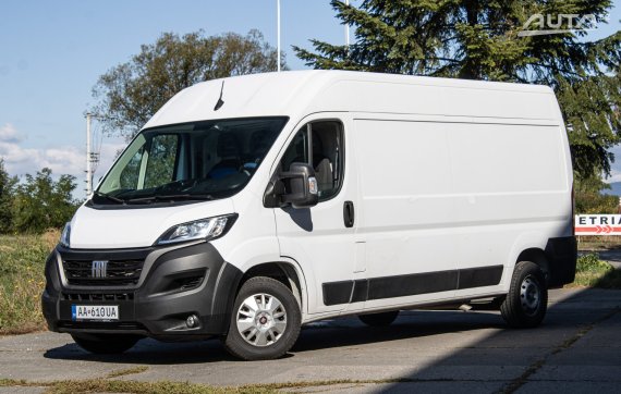 Fiat Ducato 2.2 MultiJet, 103kW (2022) / AJ NA SPLÁTKY / PROTIÚČET / 2022 - hlavní pohled