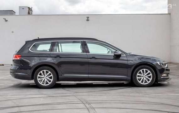 Volkswagen Passat Variant 2.0 TDI BMT Comfortline / 110kW / M6 / AJ NA SPLÁTKY / PROTIÚČET 2016 šedá