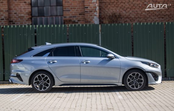Kia ProCeed GT-Line 1.5 2022 117kW AT/7 / AJ NA SPLÁTKY / PROTIÚČET 2022 šedá