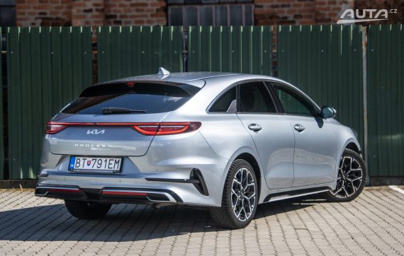 Kia ProCeed GT-Line 1.5 2022 117kW AT/7 / AJ NA SPLÁTKY / PROTIÚČET 2022 šedá