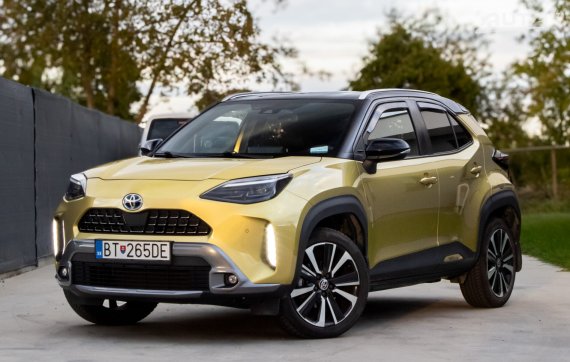 Toyota Yaris Cross 1.5 Hybrid Premiere Edition / 68kW / CVT / ZÁRUKA / AJ NA SPLÁTKY / PROTIÚČE