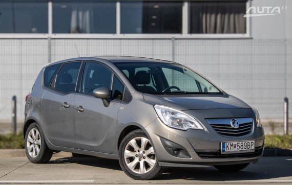 Opel Meriva 1.4 16V 74kW MT/5 2013 / AJ NA SPLÁTKY / PROTIÚČET 2013 hnědá