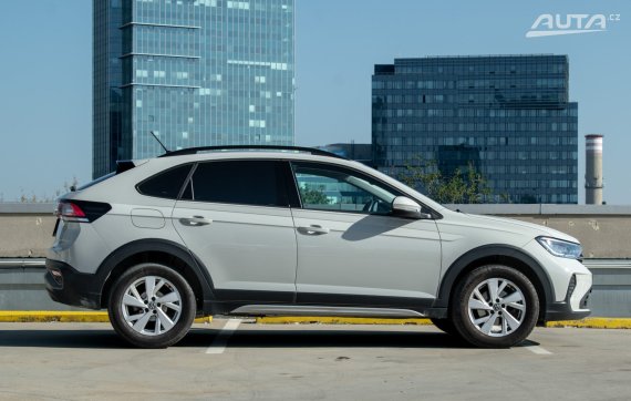 Volkswagen Taigo 1.0 TSI Life DSG / 81kW / A7 / ZÁRUKA / AJ NA SPLÁTKY / PROTIÚČET 2022 šedá