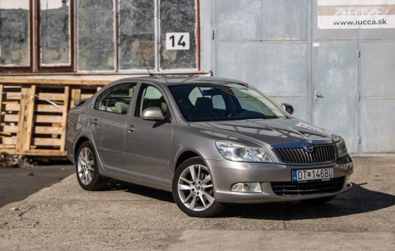 Škoda Octavia 1.8 TSI 118kW MT/6 2009 / AJ NA SPLÁTKY / PROTIÚČET 2009 hnědá
