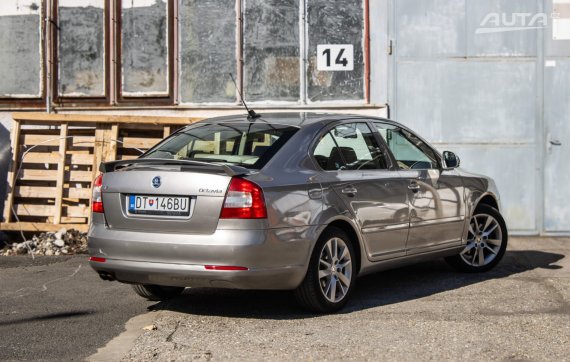 Škoda Octavia 1.8 TSI 118kW MT/6 2009 / AJ NA SPLÁTKY / PROTIÚČET 2009 hnědá