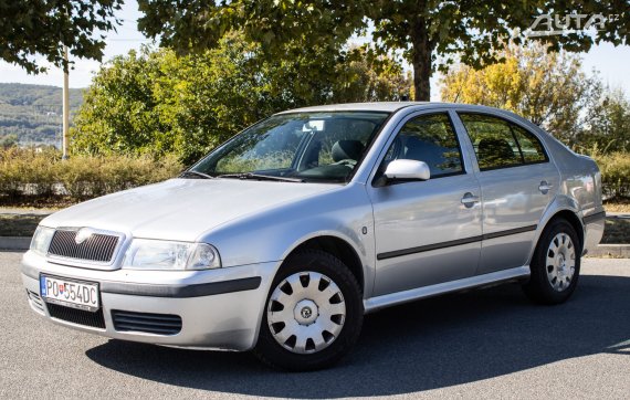 Škoda Octavia 1.4 MPI Tour, 55kW (2008) / AJ NA SPLÁTKY / PROTIÚČET / 2008 stříbrná metalíza