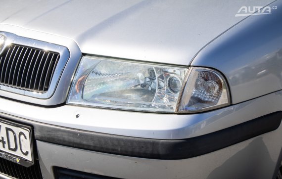 Škoda Octavia 1.4 MPI Tour, 55kW (2008) / AJ NA SPLÁTKY / PROTIÚČET / 2008 stříbrná metalíza