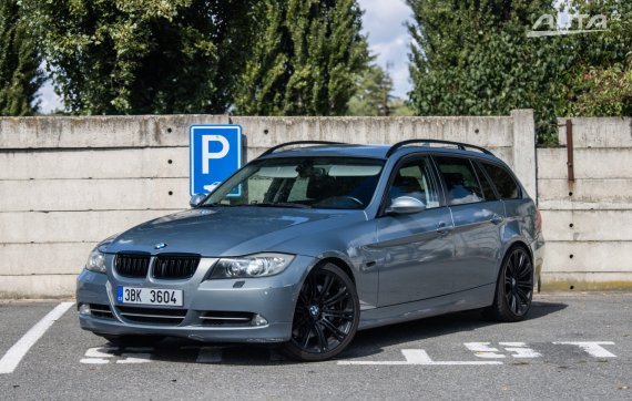 BMW Rad 3 Touring 335xi xDrive E91 2008