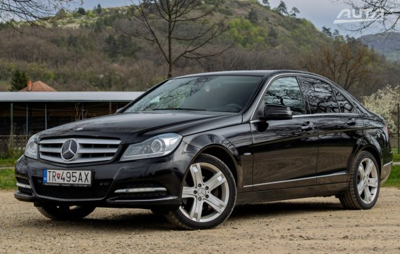 Mercedes-Benz C 200 W204 CDI Avantgarde / 100kW / A7 / AJ NA SPLÁTKY / PROTIÚČET 2012 - hlavní pohled