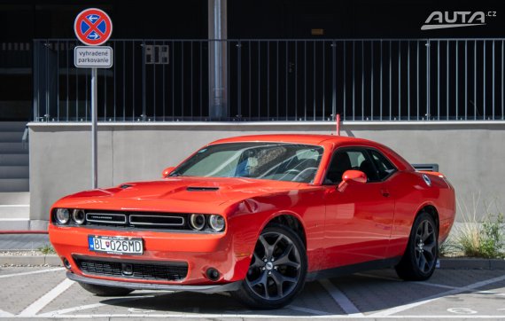 Dodge Challenger 3.6 SXT / 227kW / A8 / ZÁRUKA / AJ NA SPLÁTKY / PROTIÚČET 2019 - hlavní pohled