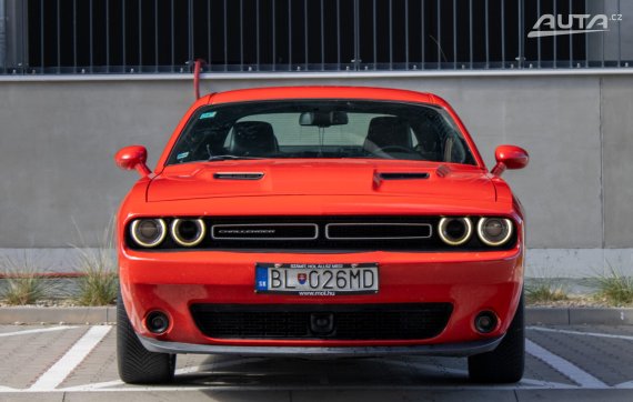 Dodge Challenger 3.6 SXT / 227kW / A8 / ZÁRUKA / AJ NA SPLÁTKY / PROTIÚČET 2019 červená
