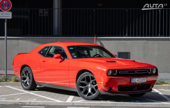 Dodge Challenger 3.6 SXT / 227kW / A8 / ZÁRUKA / AJ NA SPLÁTKY / PROTIÚČET 2019 červená