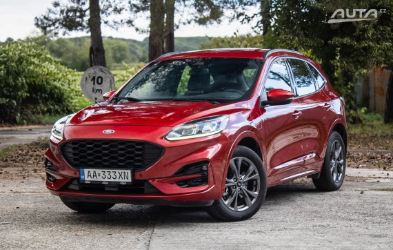 Ford Kuga 2.5 Duratec PHEV ST-Line 165kW / AJ NA SPLÁTKY / PROTIÚČET 2021 - hlavní pohled