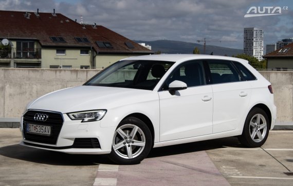 Audi A3 Sportback 1.5 TFSI 110kW AT/7 2020 / AJ NA SPLÁTKY / PROTIÚČET 2020 - hlavní pohled