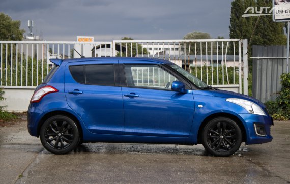 Suzuki Swift 1.2 69kW MT/5 2016 / AJ NA SPLÁTKY / PROTIÚČET 2016 modrá