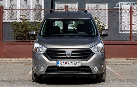 Dacia Dokker 1.6 Arctica / 60kW / M5 / ZÁRUKA / AJ NA SPLÁTKY / PROTIÚČET 2013 hnědá