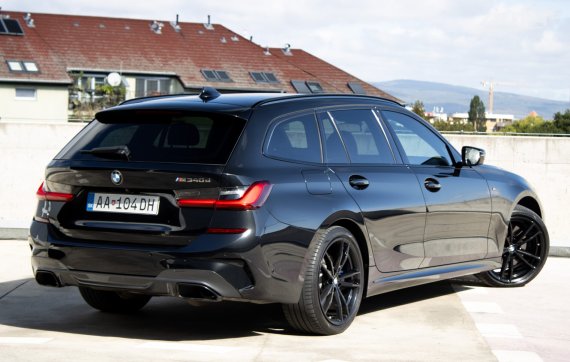 BMW Rad 3 Touring M340d xDrive 250kW AT/8 2020 / AJ NA SPLÁTKY / PROTIÚČET 2020 černá