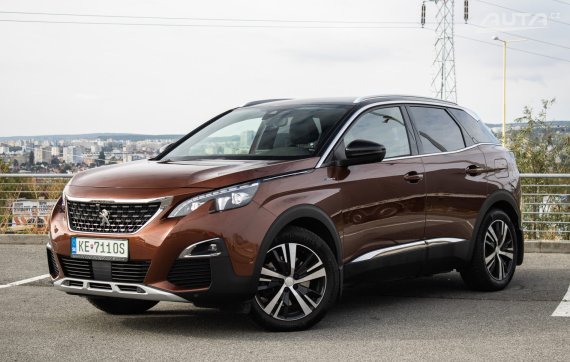 Peugeot 3008 1.6 Hybrid4 4x4 e-EAT8, 221kW (2020) / AJ NA SPLÁTKY / PROTIÚČET / 2020 - hlavní pohled