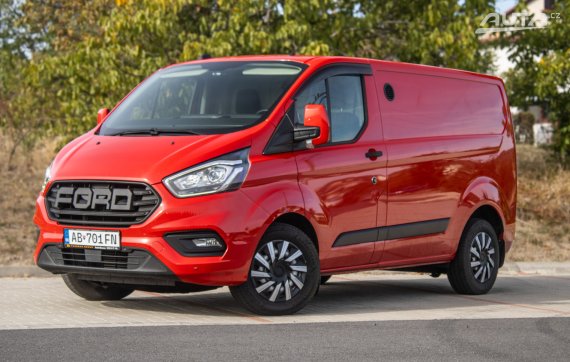 Ford Transit Custom 2.0 EcoBlue 2020 96kW MT/6 / AJ NA SPLÁTKY / PROTIÚČET 2020 - hlavní pohled