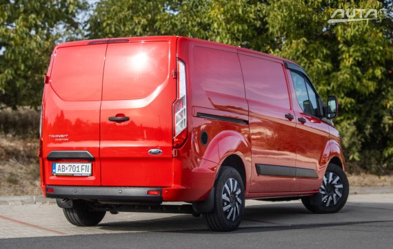 Ford Transit Custom 2.0 EcoBlue 2020 96kW MT/6 / AJ NA SPLÁTKY / PROTIÚČET 2020 červená