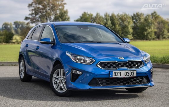 Kia Ceed 2019 73kW MT/6 2019 modrá