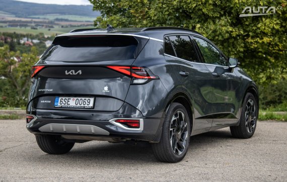Kia Sportage 2023 4x4 132kW 2023 šedá
