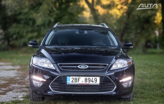 Ford Mondeo 2012 176kW FWD AT 2012 černá