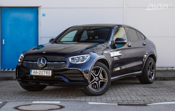 Mercedes-Benz GLC SUV 300 d 4MATIC AMG Line 190kW 180kW 2022 / AJ NA SPLÁTKY / PROTIÚČET 2022 - hlavní pohled