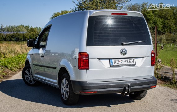 Volkswagen Caddy Generation Four 2.0 TDI, 75 kW, M5., 4d. / AJ NA SPLÁTKY / PROTIÚČET / 2017 stříbrná metalíza