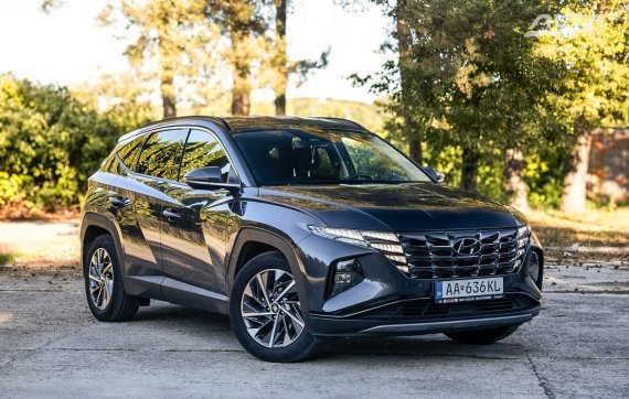 Hyundai Tucson 1.6 CRDi mHEV 2024 100kW / AJ NA SPLÁTKY / PROTIÚČET 2024 šedá