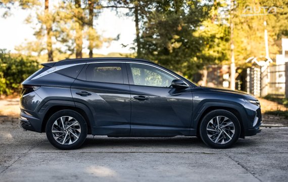 Hyundai Tucson 1.6 CRDi mHEV 2024 100kW / AJ NA SPLÁTKY / PROTIÚČET 2024 šedá
