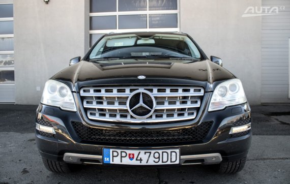 Mercedes-Benz ML 350CDI 4Matic / 170kW / A7 / ZÁRUKA / AJ NA SPLÁTKY / PROTIÚČET 2011 hnědá