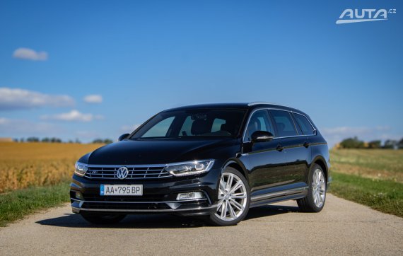 Volkswagen Passat Variant 2.0 TSI Highline R-Line 4MOTION DSG, 206kW / AJ NA SPLÁTKY / PROTIÚČET / 2015 - hlavní pohled