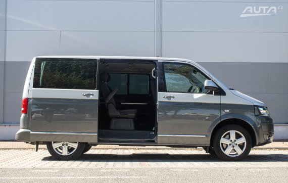 Volkswagen Multivan 2.0 BiTDI DSG, 132kW (2012) / AJ NA SPLÁTKY / PROTIÚČET / 2012 šedá
